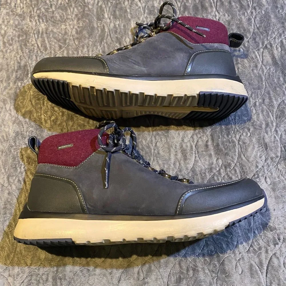 UGG Olivert Navy Waterproof Leather Wool Hiker Snow Boots Shoes Size Men's 12